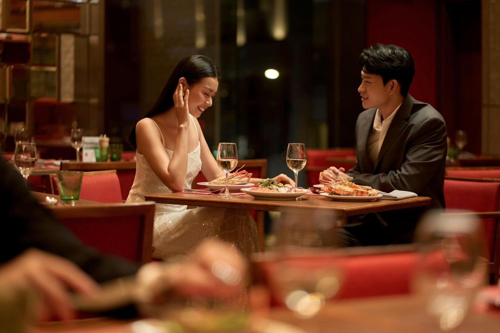 Sheraton Saigon Grand Opera Hotel Ho Chi Minh Zewnętrze zdjęcie